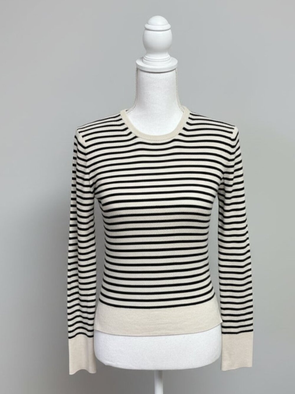 Alex Mill cream and navy stripe Ava sweater, size XS